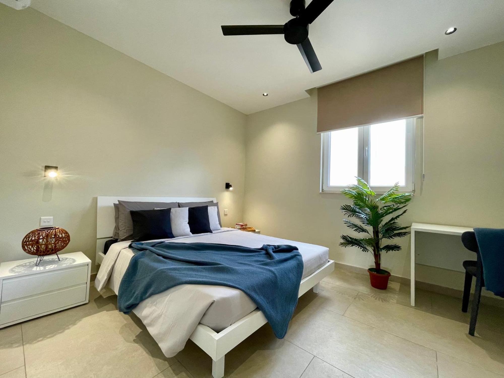 Bugibba Square Seafront Lux Apartments By Holi St. Paul's Bay Buitenkant foto