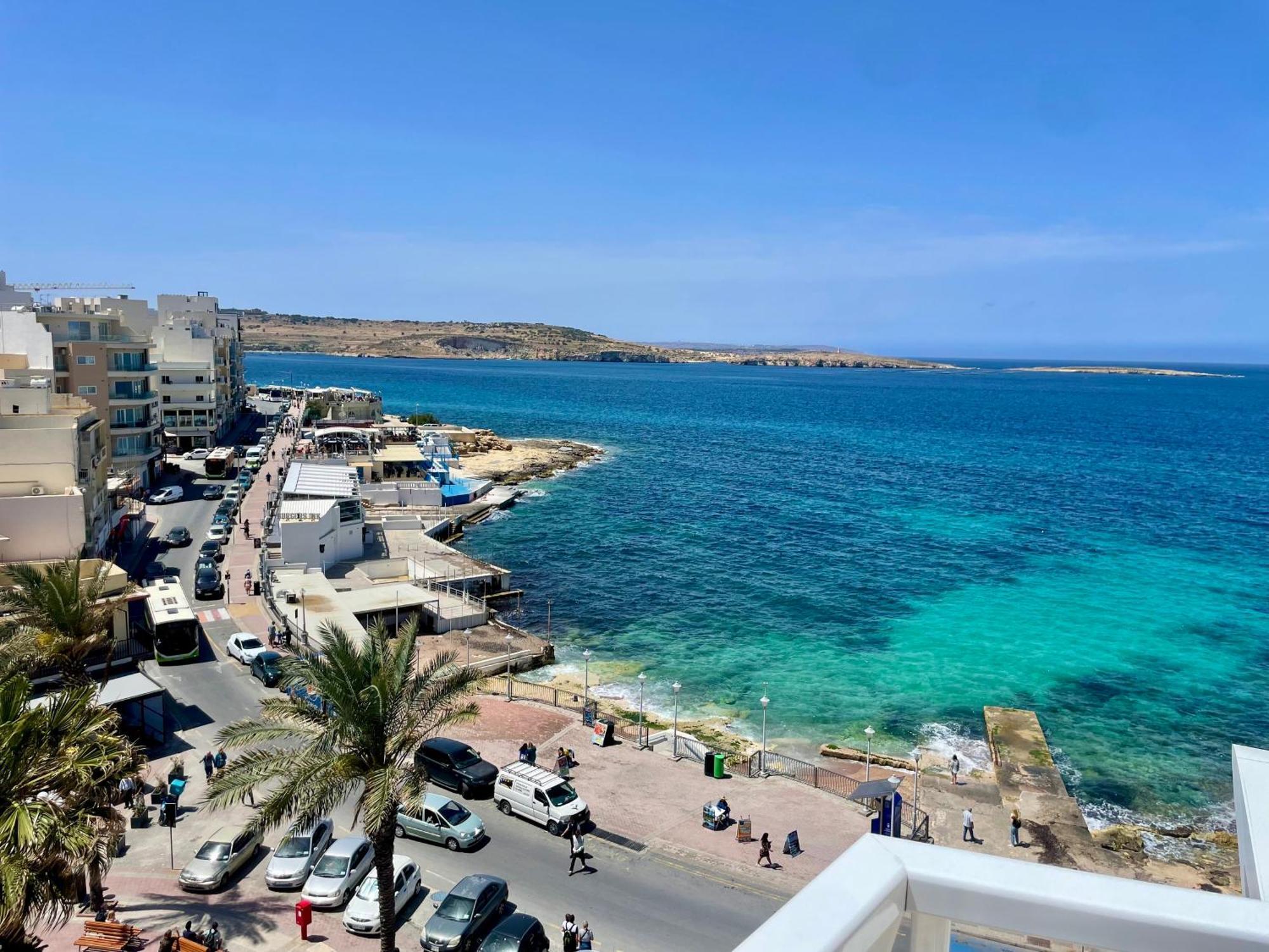 Bugibba Square Seafront Lux Apartments By Holi St. Paul's Bay Buitenkant foto