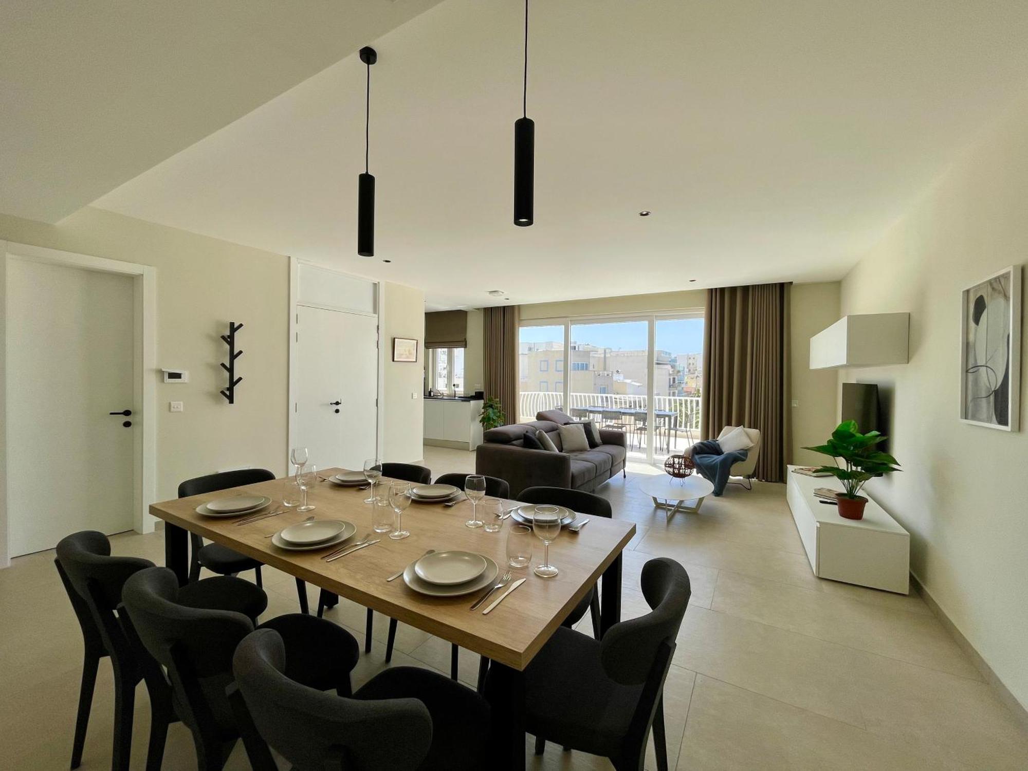 Bugibba Square Seafront Lux Apartments By Holi St. Paul's Bay Buitenkant foto